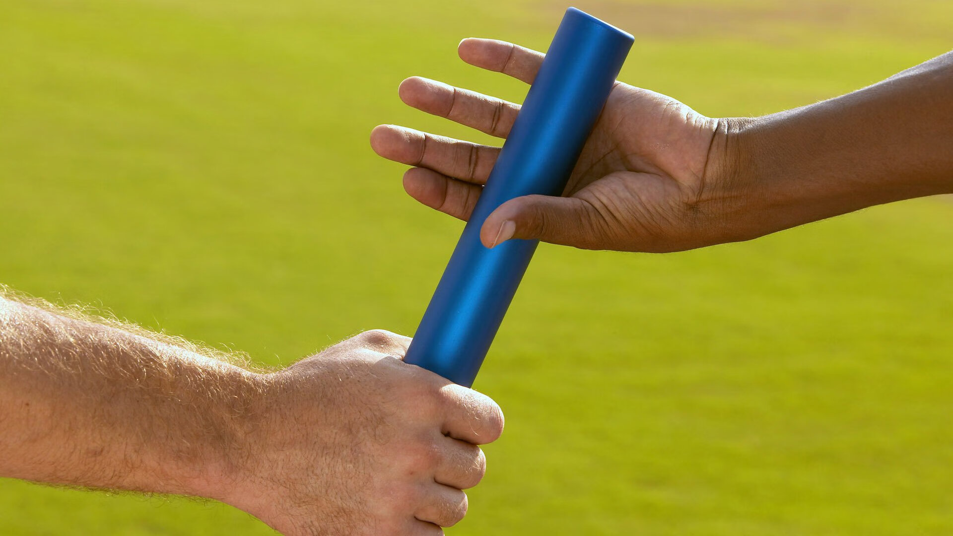 她在季后赛中多次获得“最佳防守球员”荣誉，防守能力令人称奇！